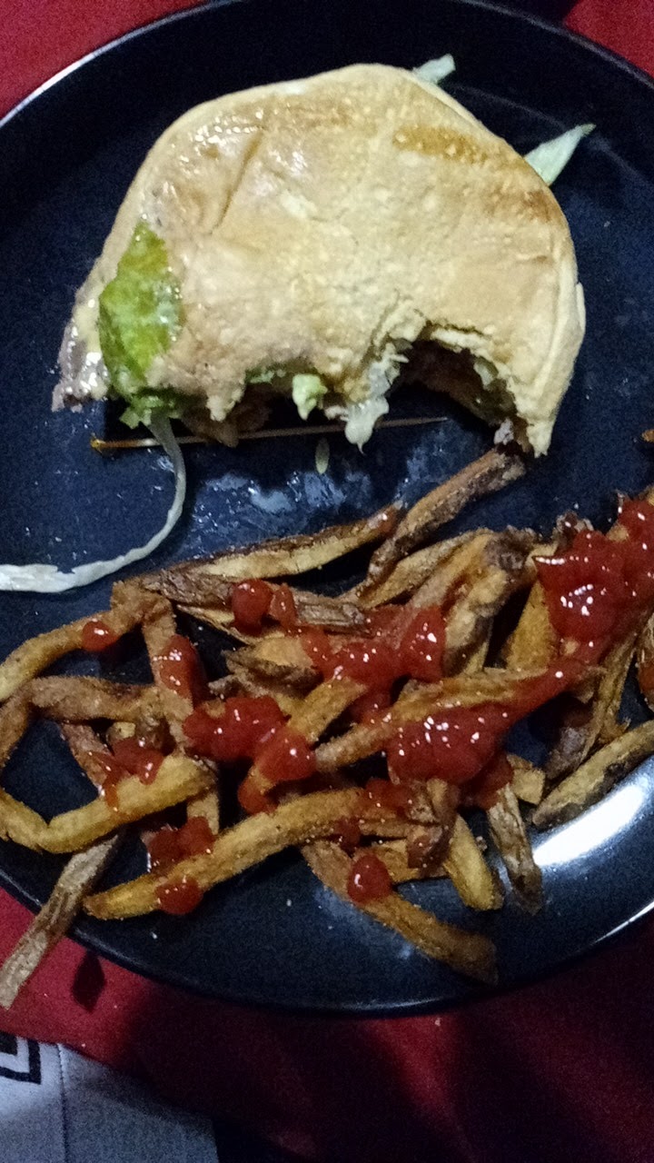 Fat Guys Burger Bar | restaurant | 3948 S Hudson Ave, Tulsa, OK 74135, USA | 9185748870 OR +1 918-574-8870