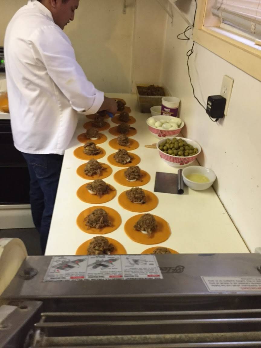 Empanadas | Salteñas Deli | cafe | 177 Claywood Dr, Brentwood, NY 11717, USA | 9173043052 OR +1 917-304-3052