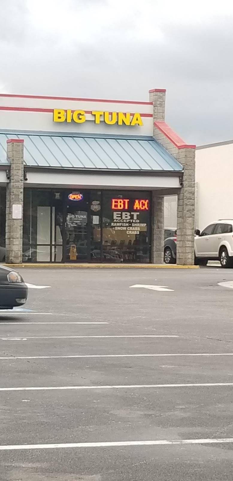 Big Tuna Seafood | restaurant | 6689 GA-85, Riverdale, GA 30274, USA | 7706292170 OR +1 770-629-2170