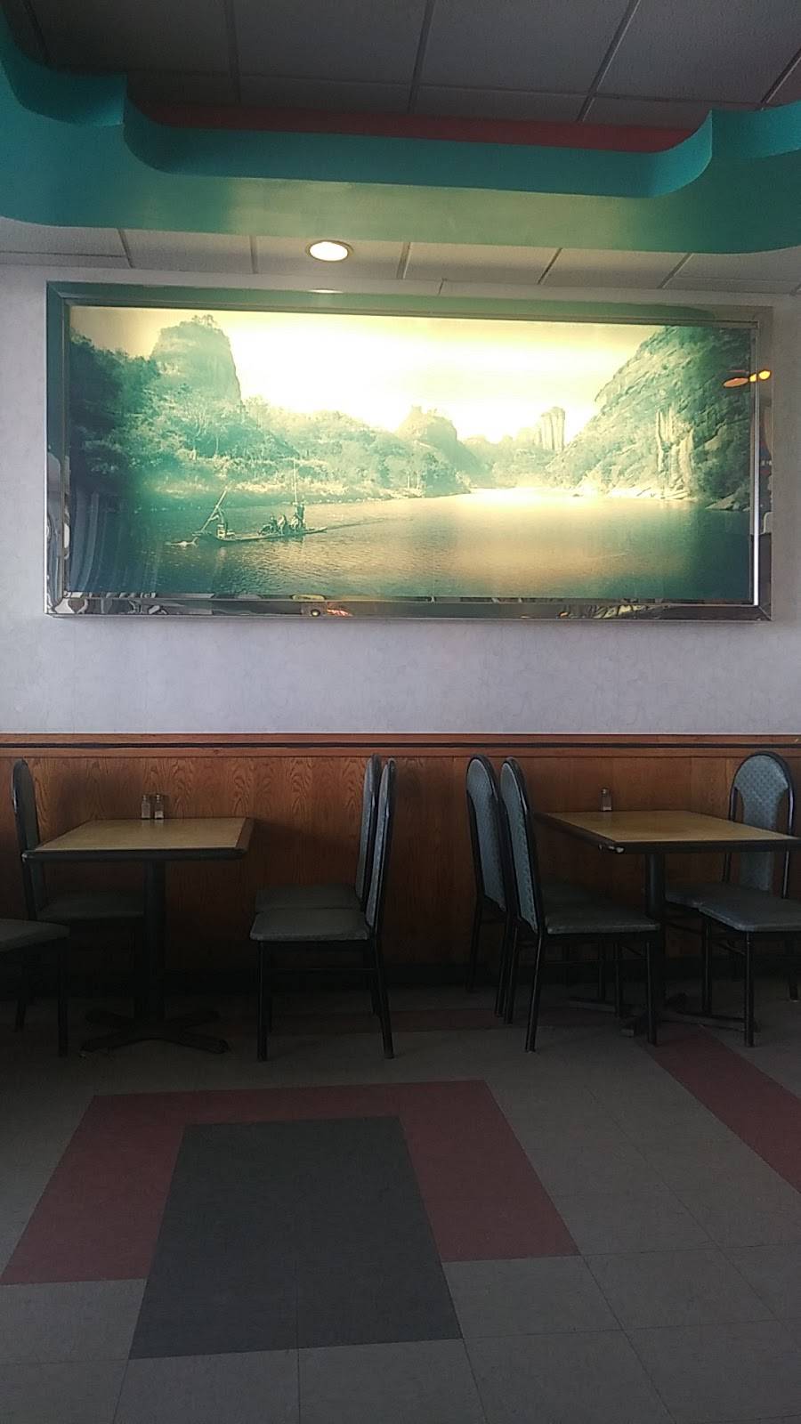 Rainbow | restaurant | Shopping Center, 415 Wilson St, Brewer, ME 04412, USA | 2079891212 OR +1 207-989-1212