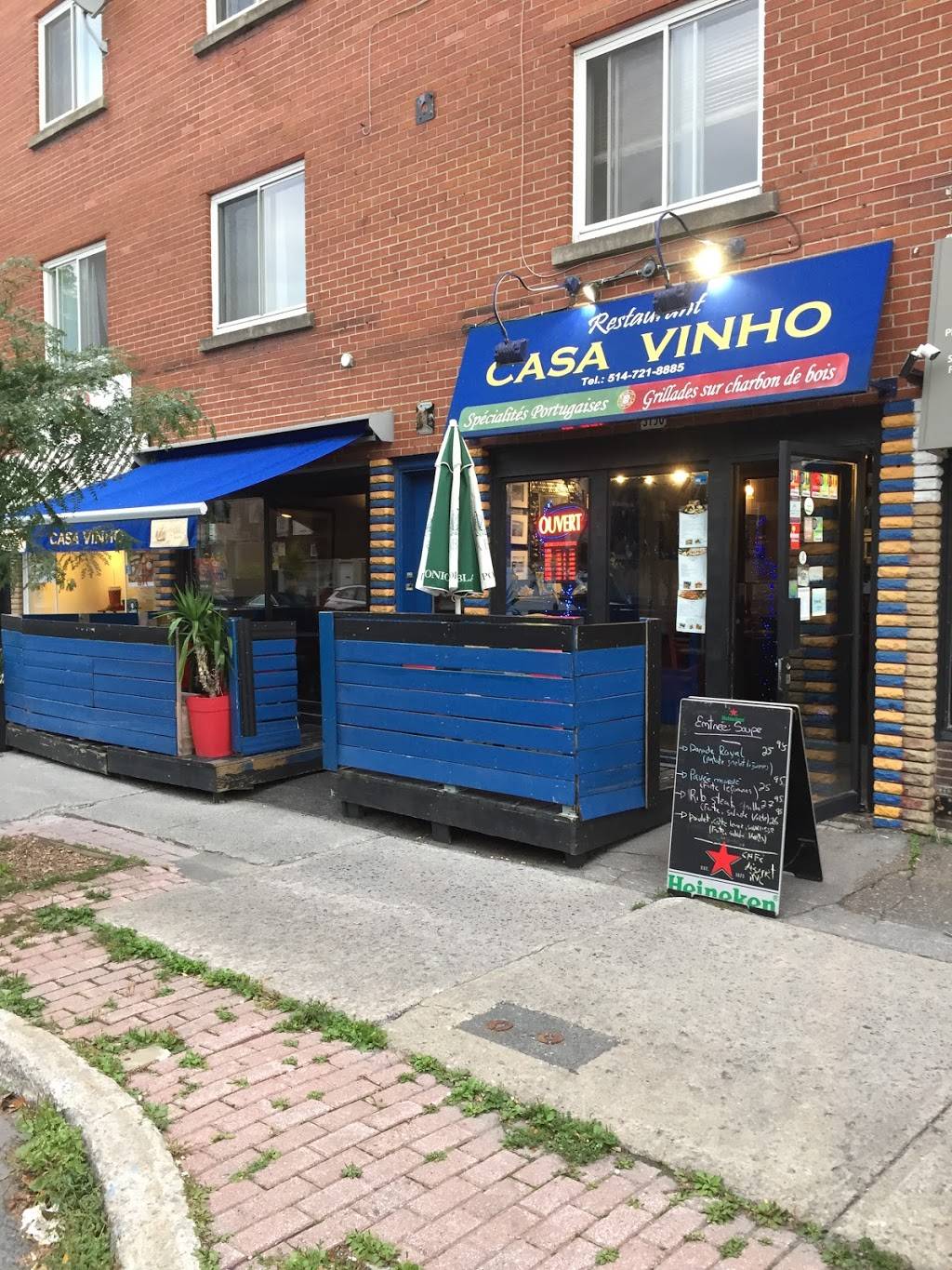 Restaurant Casa Vinho | restaurant | 3750 Rue Masson, Montréal, QC H1X 1S6, Canada | 5147218885 OR +1 514-721-8885