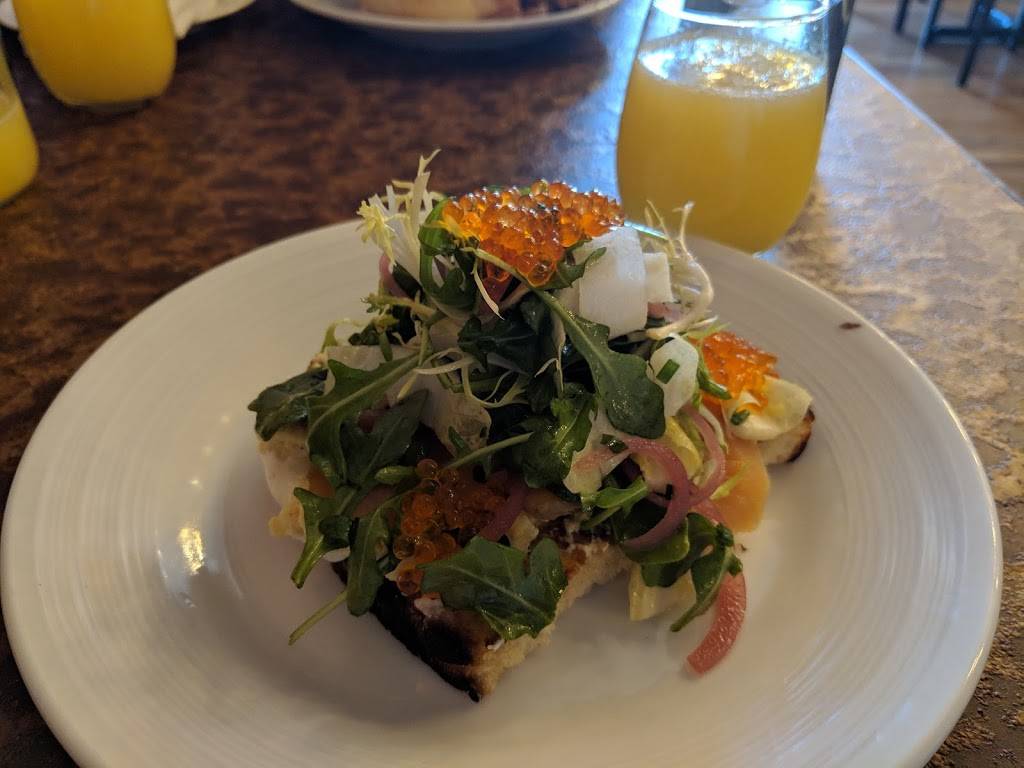 Patterson Public House | restaurant | 2901 E Baltimore St, Baltimore, MD 21224, USA | 4433889887 OR +1 443-388-9887