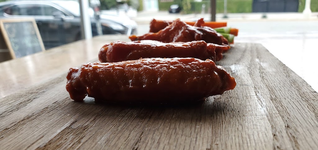 Surf City Wings | restaurant | 5439 Sepulveda Blvd, Culver City, CA 90230, USA | 4242589212 OR +1 424-258-9212