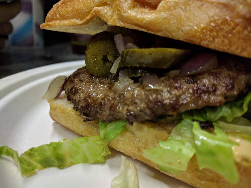 Tinkers Burgers | restaurant | 2275 Ortega Hill Rd C, Summerland, CA 93067, USA | 8059691970 OR +1 805-969-1970