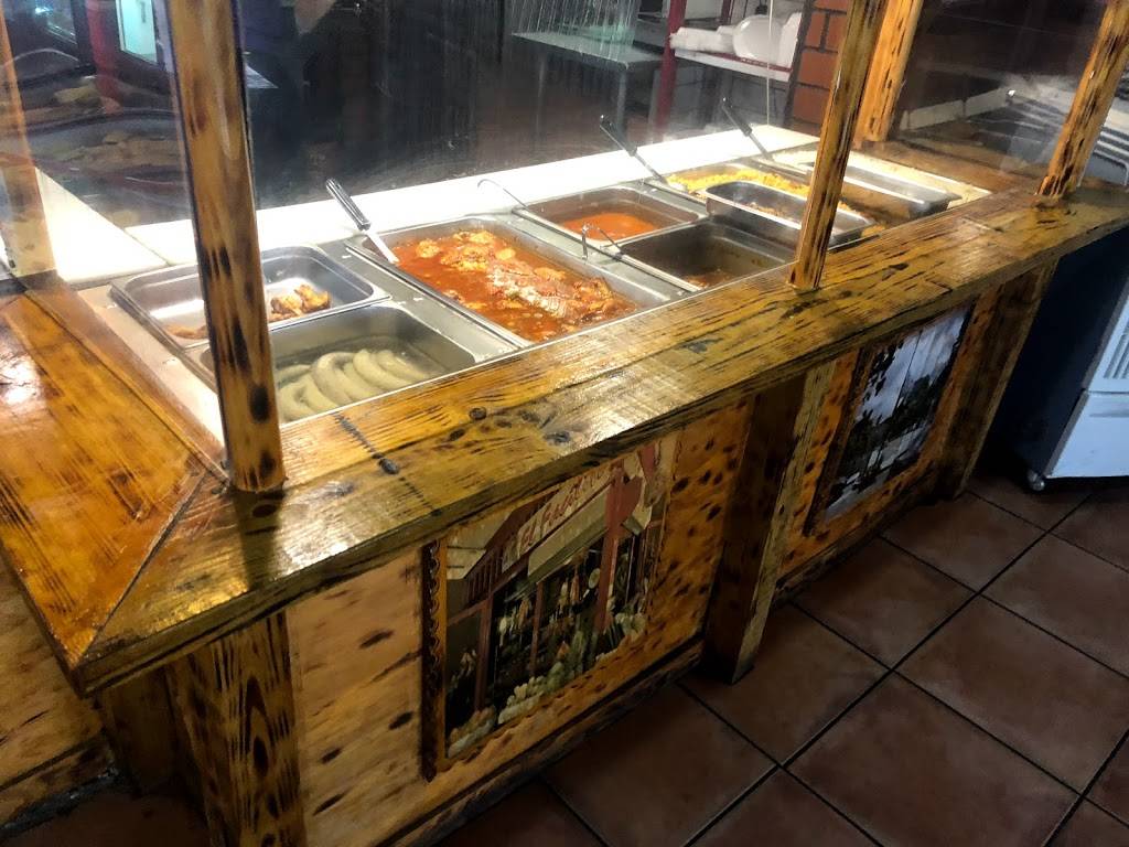 Lechonera Jibarita | restaurant | 929 N Semoran Blvd, Orlando, FL 32807, USA | 4077570600 OR +1 407-757-0600