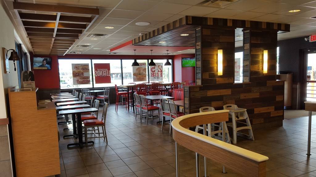 Arbys | restaurant | 9597 4th St N, St. Petersburg, FL 33702, USA | 7275785751 OR +1 727-578-5751