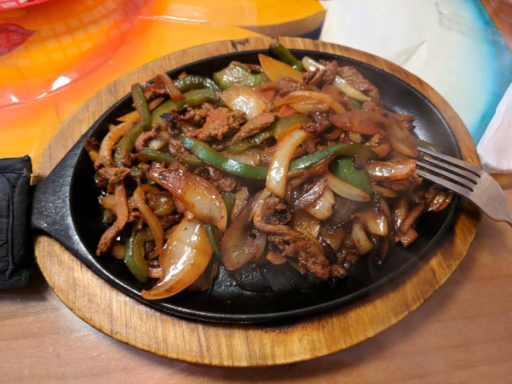 El Rodeo | restaurant | 921 Market St, Lemoyne, PA 17043, USA | 7177376559 OR +1 717-737-6559