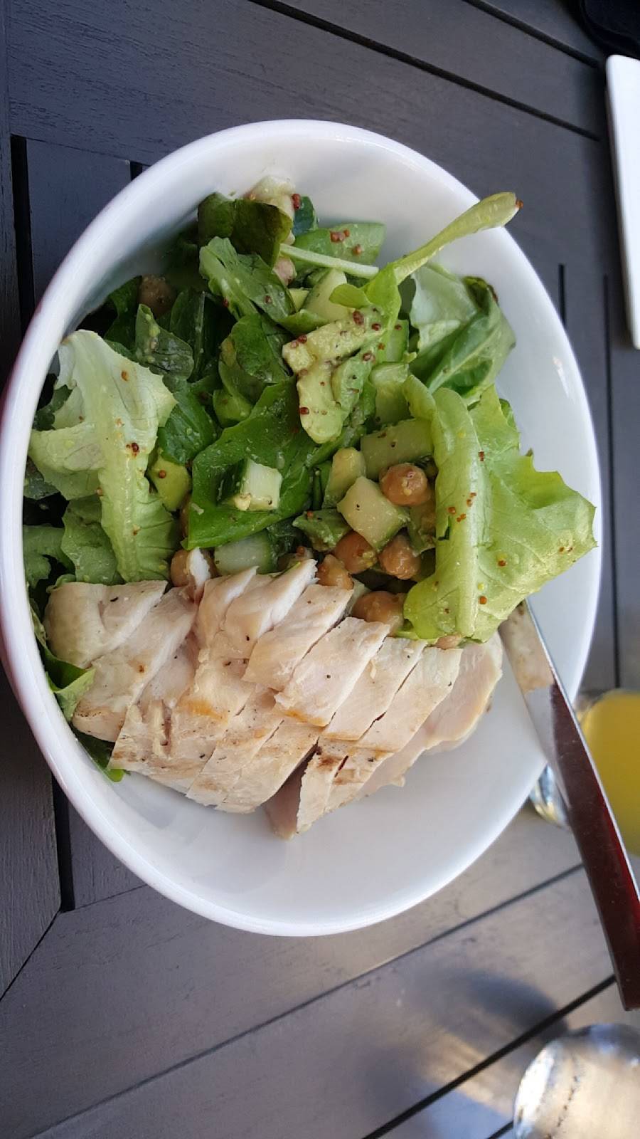 freestyle food+drink | restaurant | 660 N State St, Chicago, IL 60654, USA | 3122026050 OR +1 312-202-6050