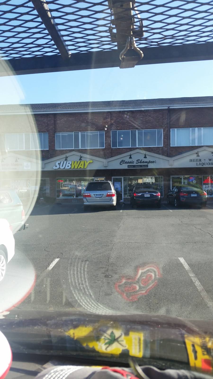 Subway | restaurant | 30 Hyde Ave, Vernon, CT 06066, USA | 8608719273 OR +1 860-871-9273