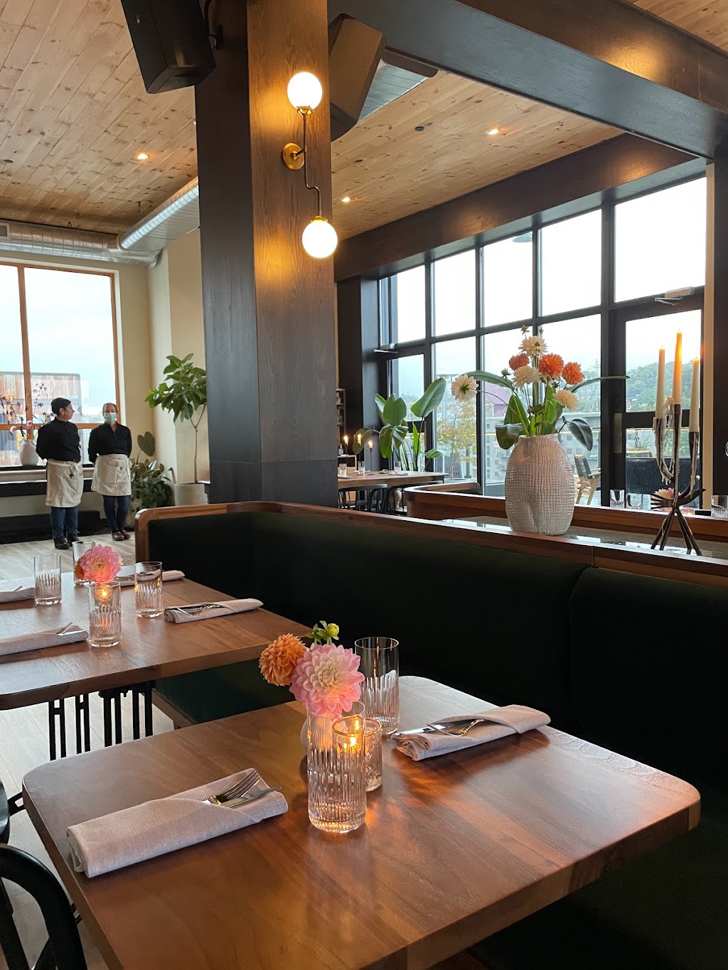 Lark | restaurant | Ironworks at Pencoyd Landing, 611 Righters Ferry Rd, Bala Cynwyd, PA 19004, USA | 4844348766 OR +1 484-434-8766