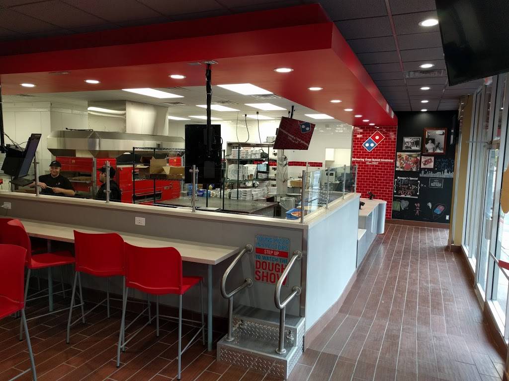 Dominos Pizza | meal delivery | 16 W 4th St, Tulsa, OK 74103, USA | 9185823030 OR +1 918-582-3030