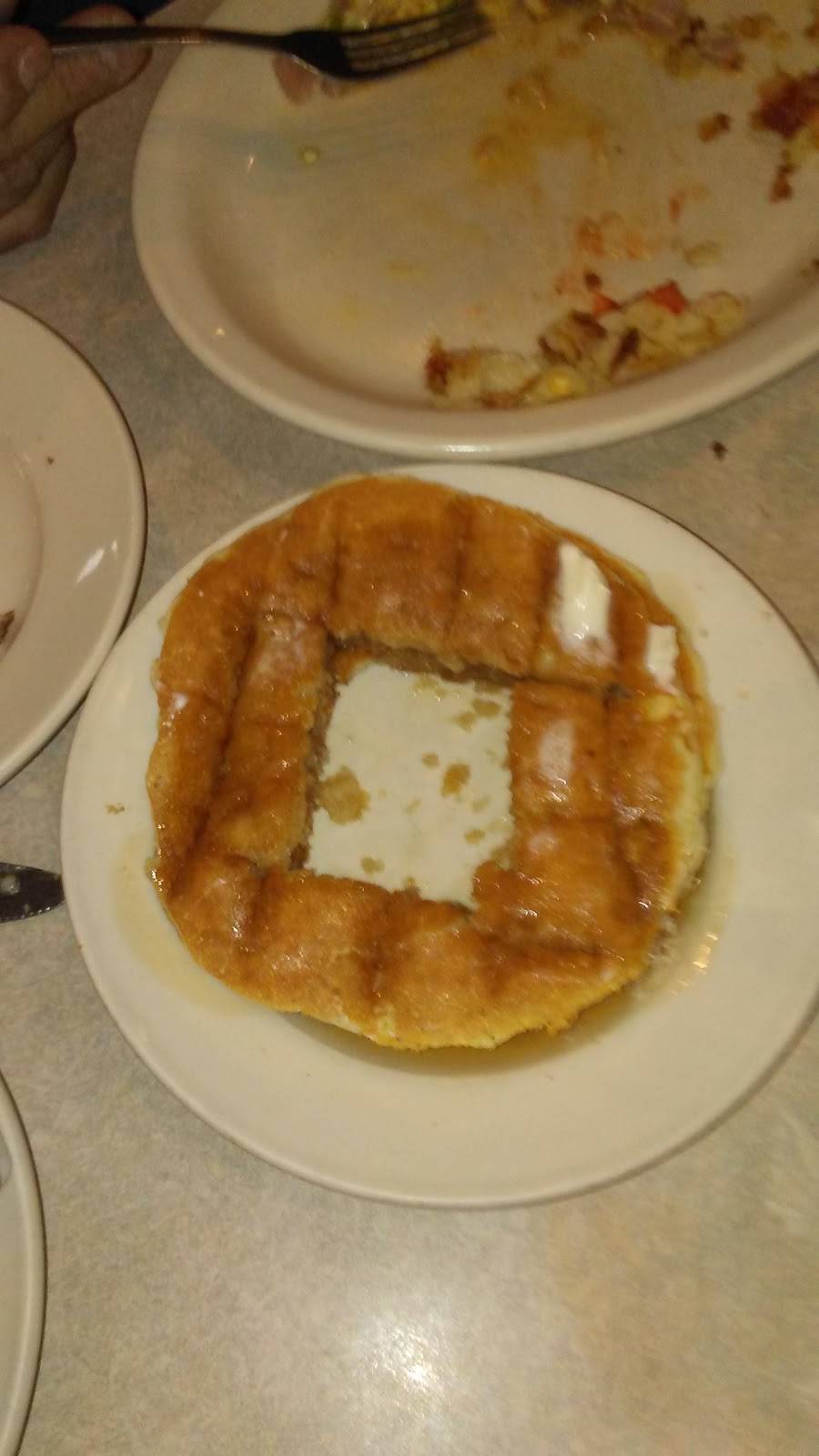 Toms Restaurant | restaurant | 894 Burnham Ave, Calumet City, IL 60409, USA | 7088682600 OR +1 708-868-2600