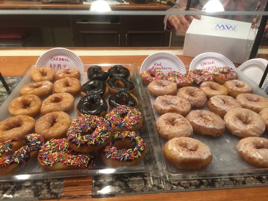 Mayor Willies Coffee & Donuts | restaurant | 125 Main St, Central City, CO 80427, USA | 7208403165 OR +1 720-840-3165