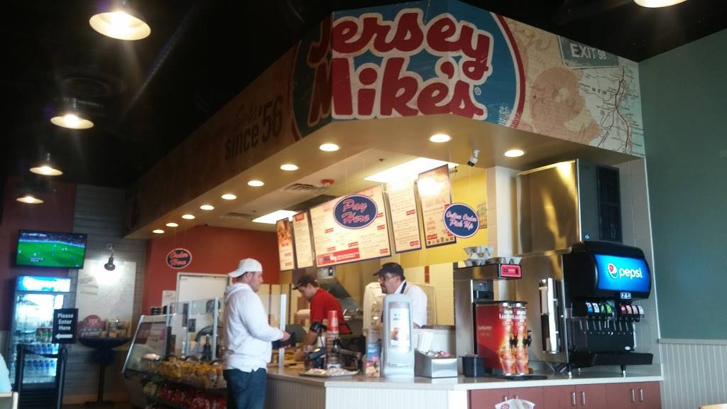 Jersey Mikes Subs | meal takeaway | 75 East Rivulon Boulevard, Gilbert, AZ 85297, USA | 4808556866 OR +1 480-855-6866