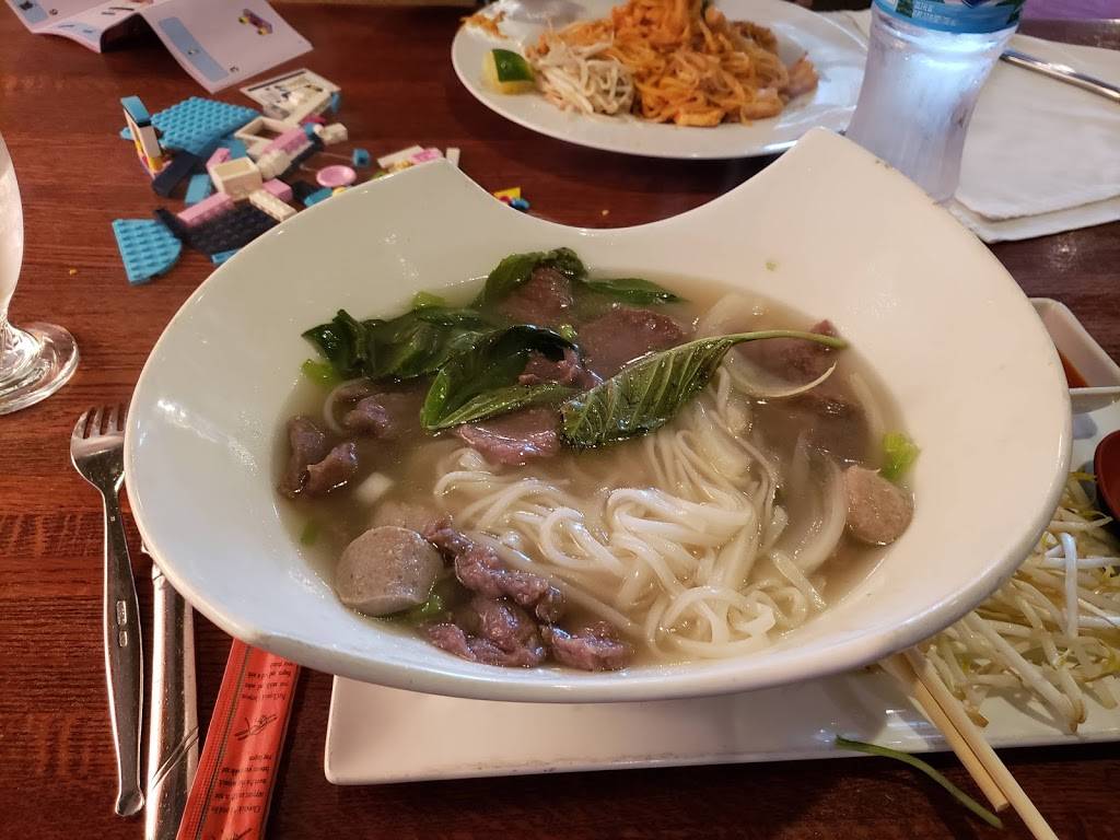 Thai Gourmet | restaurant | 3732 Darrow Rd, Stow, OH 44224, USA | 3306880880 OR +1 330-688-0880