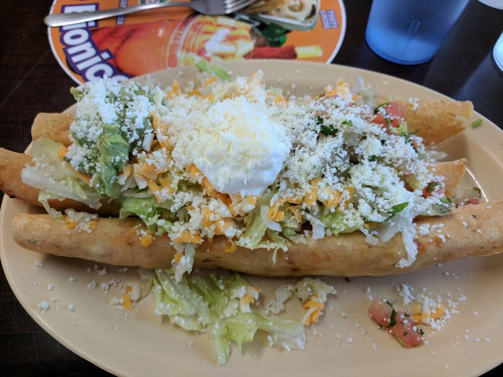 CASA FRESH MEXICAN GRILL & BURGERS | restaurant | 177 N Raymond Ave, Fullerton, CA 92831, USA | 7148693137 OR +1 714-869-3137