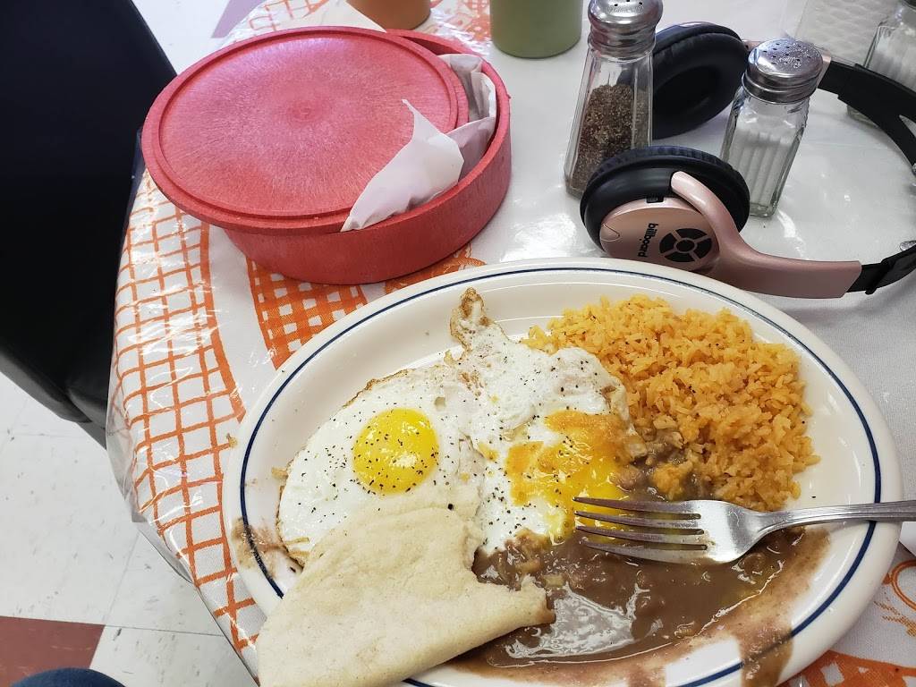 Super Tortas Y Refresqueria | restaurant | 507 S Danville St, Willis, TX 77378, USA | 9367018369 OR +1 936-701-8369