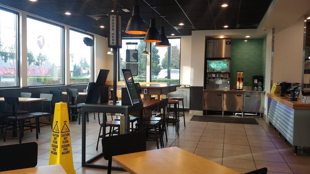 Taco Bell | meal takeaway | 8605 NE Andresen Rd, Vancouver, WA 98665, USA | 3602539237 OR +1 360-253-9237