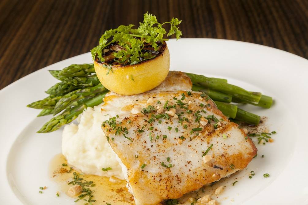 Jimmys Famous American Tavern | restaurant | The Village at Westfield Topanga, 6250 Topanga Canyon Blvd #1550, Woodland Hills, CA 91367, USA | 8183690005 OR +1 818-369-0005