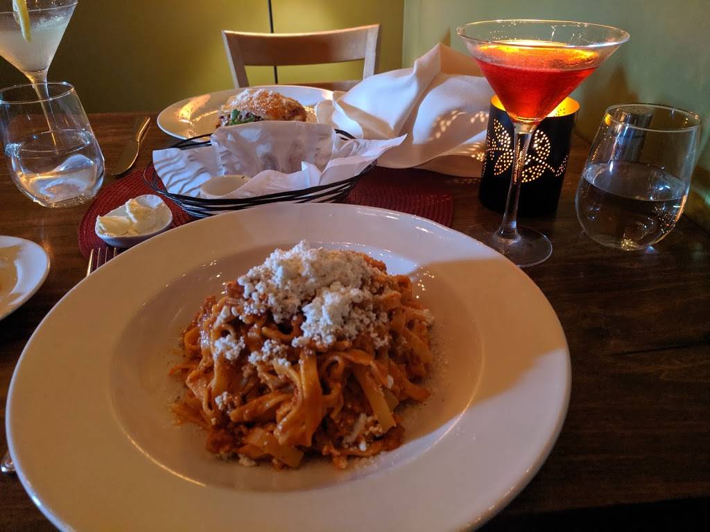 Boccaccia Restaurant | restaurant | 3077 Broad St, Chattanooga, TN 37408, USA | 4232662930 OR +1 423-266-2930