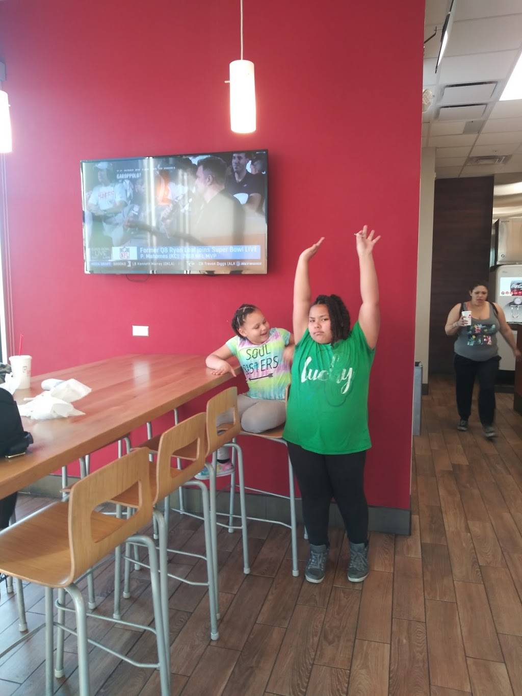 Wendys | restaurant | 1970 W Glendale Ave, Phoenix, AZ 85021, USA | 6023682985 OR +1 602-368-2985