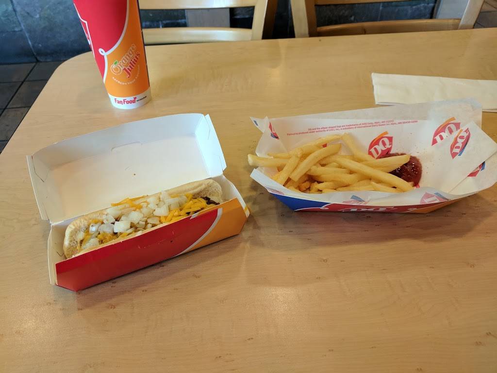 Dairy Queen Grill & Chill | restaurant | 1057 E Market St, Nappanee, IN 46550, USA | 5747733314 OR +1 574-773-3314