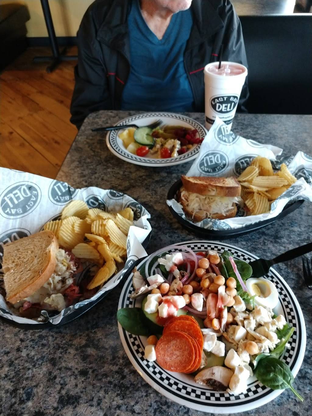 East Bay Deli - Dorchester | restaurant | 4405 Dorchester Rd, North Charleston, SC 29405, USA | 8437471235 OR +1 843-747-1235