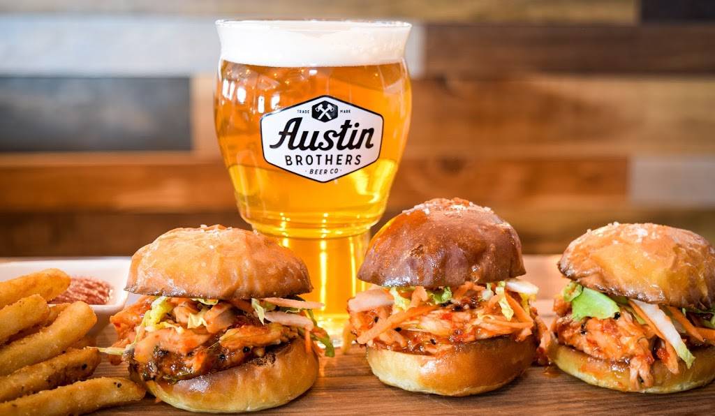 Austin Brothers Beer Company | restaurant | 821 W Miller St, Alpena, MI 49707, USA | 9893402300 OR +1 989-340-2300