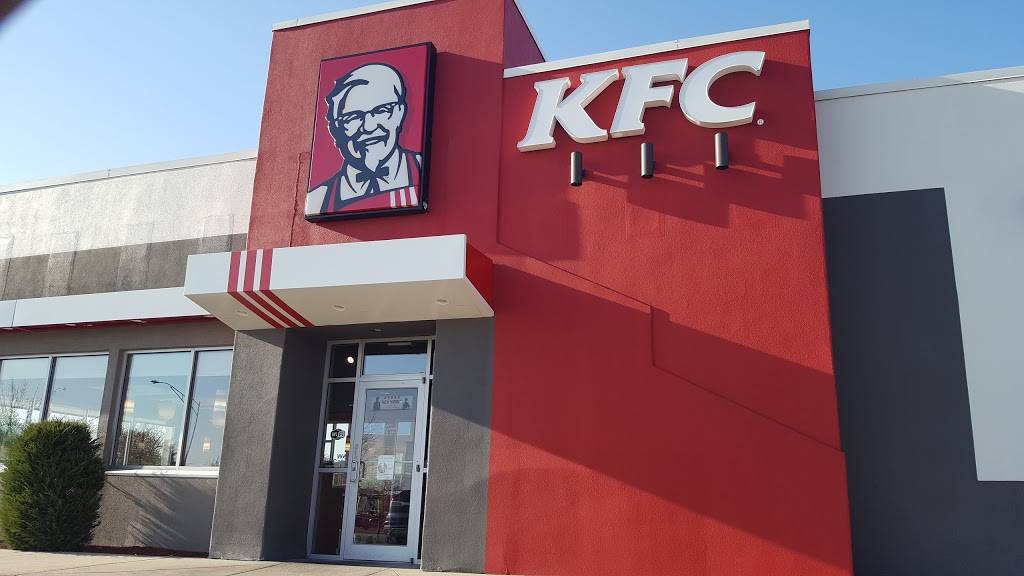 KFC | restaurant | 2555 S 175th St, Omaha, NE 68130, USA | 4029335211 OR +1 402-933-5211