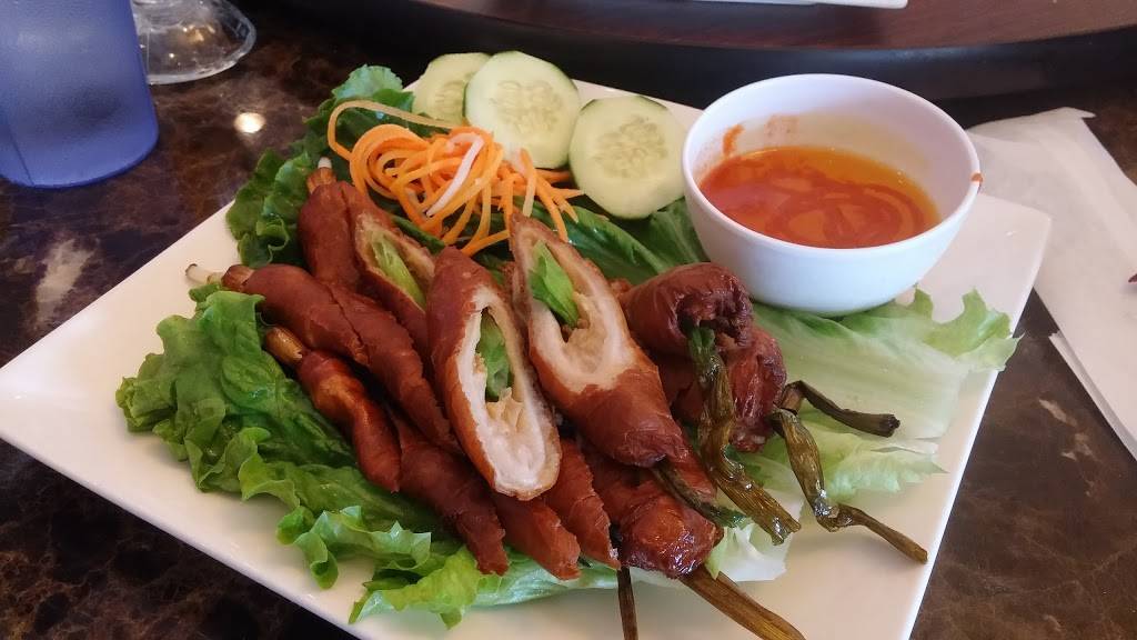 Pho Hung Cuong Restaurant | restaurant | 12730 Frontage Rd, San Antonio, TX 78230, USA | 2106911500 OR +1 210-691-1500