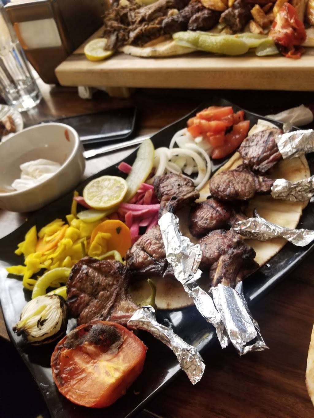 White Palace Restaurant & Grill | restaurant | 40768 Ryan Rd, Sterling Heights, MI 48310, USA | 5869394000 OR +1 586-939-4000