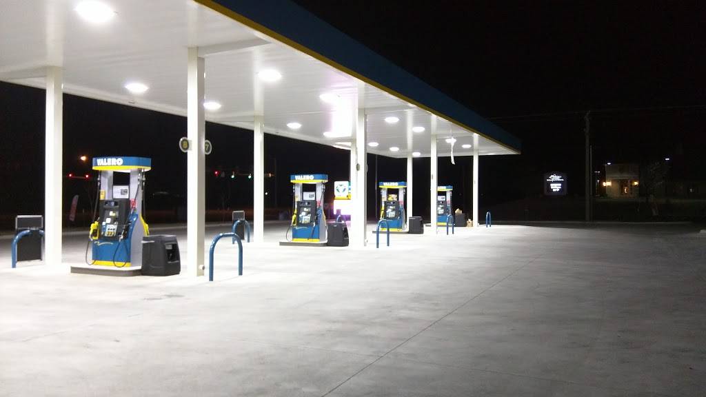 Daily Stop 2 | restaurant | 8501 SW 59th St, Oklahoma City, OK 73179, USA | 4052612313 OR +1 405-261-2313