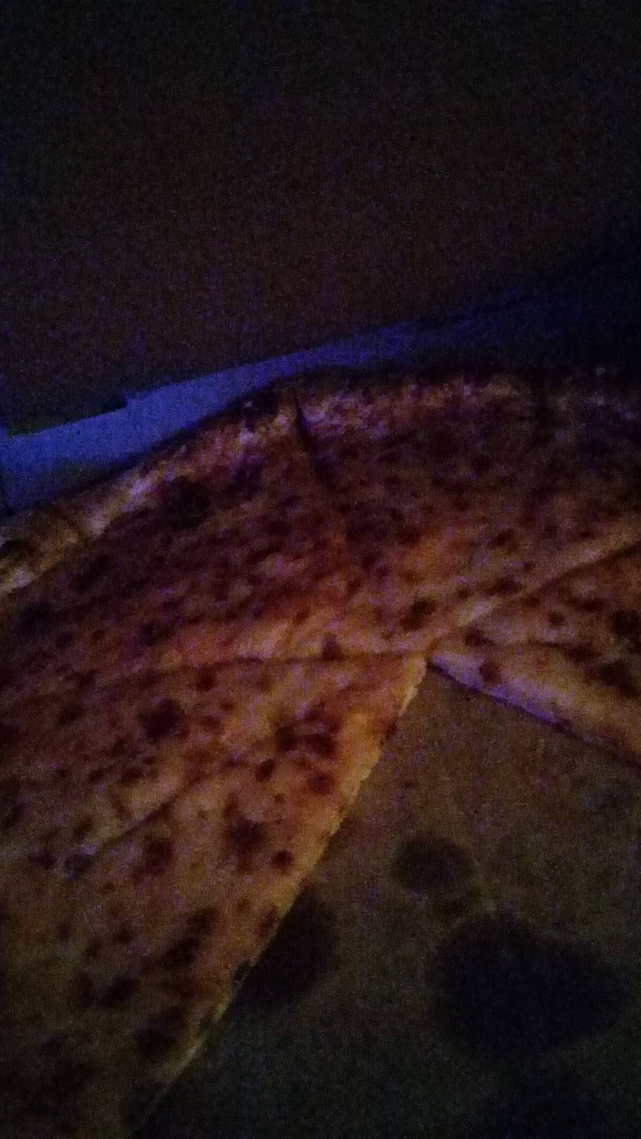 Hungry Howies Pizza | meal delivery | 457 Plaza Dr, Eustis, FL 32726, USA | 3523578999 OR +1 352-357-8999