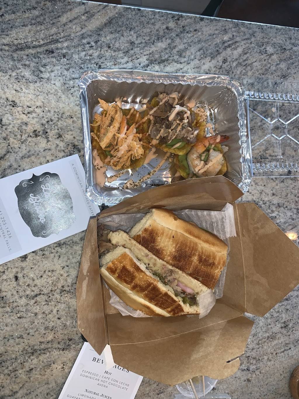 La Villa Bistro | restaurant | 428 Dexter St, Central Falls, RI 02863, USA | 4012051436 OR +1 401-205-1436