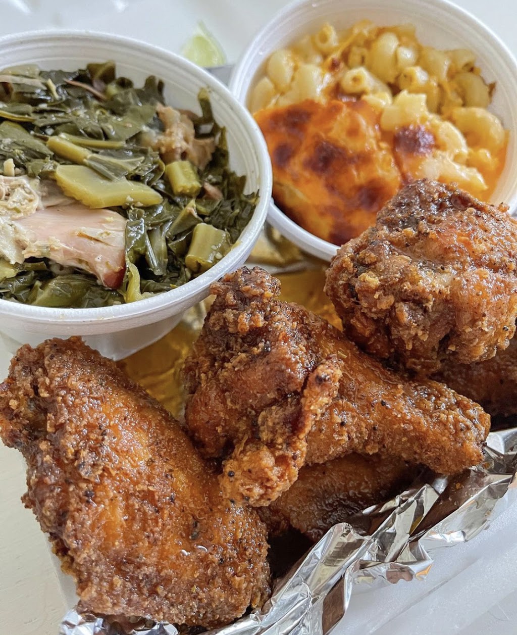 The Black Chef Eatery | restaurant | 1821 E 7th Ave, Tampa, FL 33605, USA | 8135305363 OR +1 813-530-5363