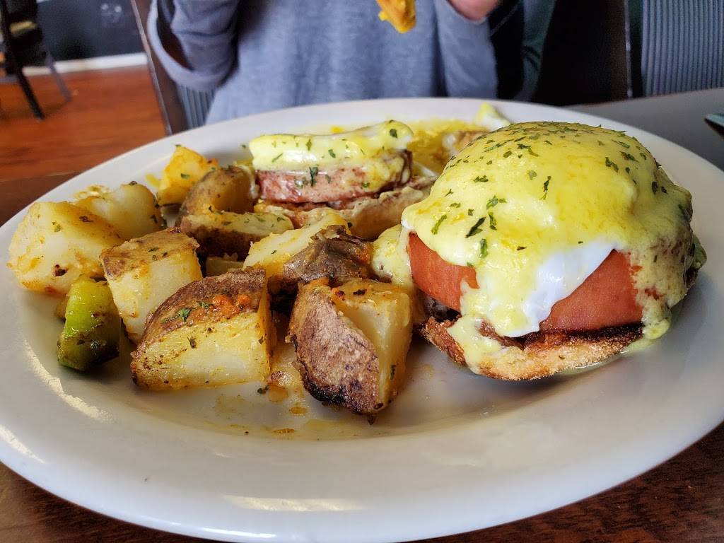 Pushkart Café | restaurant | 219 N Main St, Mansfield, MA 02048, USA | 7747192179 OR +1 774-719-2179