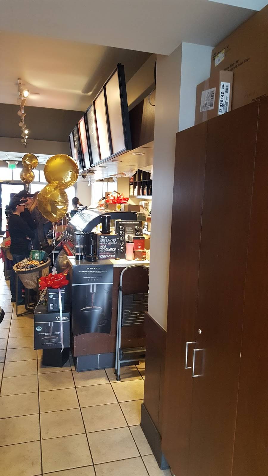 Starbucks | cafe | 140 Glastonbury Blvd, Glastonbury, CT 06033, USA | 8606528945 OR +1 860-652-8945