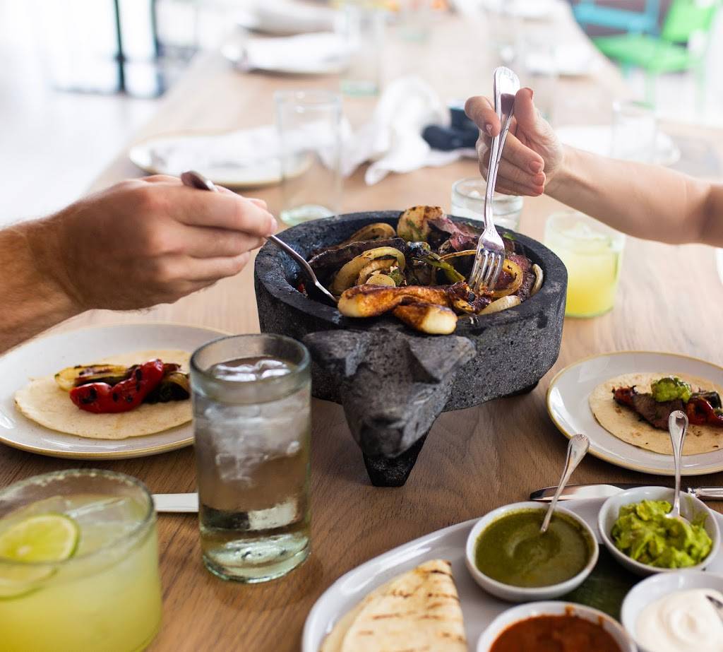 El Vez Fort Lauderdale | night club | 401 N Fort Lauderdale Beach Blvd, Fort Lauderdale, FL 33304, USA | 9544148336 OR +1 954-414-8336