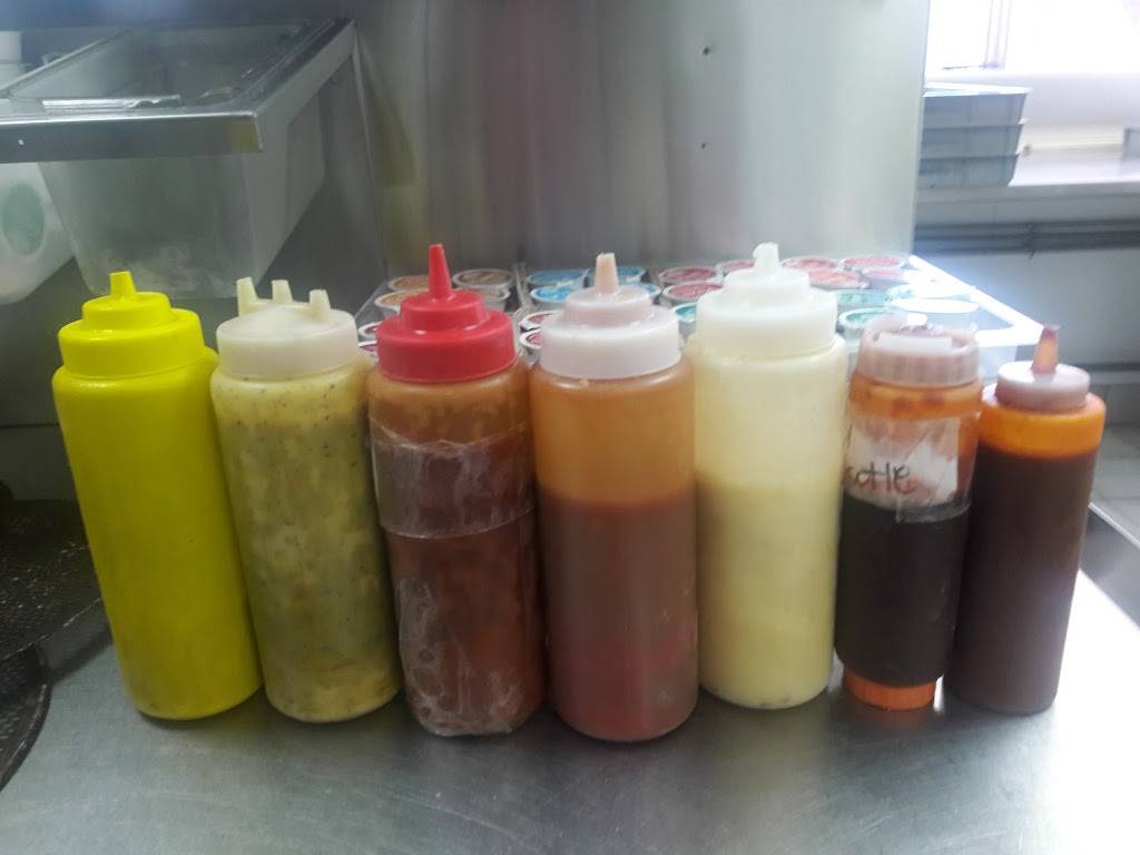 Papa Johns Pizza | restaurant | 560 W 19th St, Costa Mesa, CA 92627, USA | 9496462111 OR +1 949-646-2111