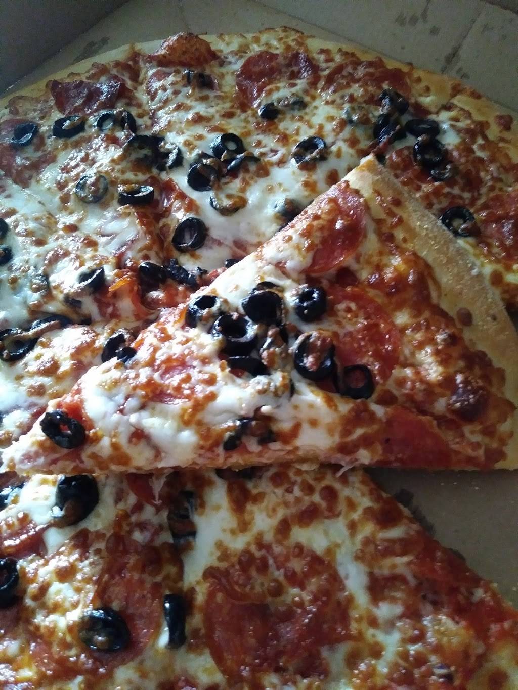 Little Caesars Pizza | meal takeaway | 5218 Godfrey Rd, Godfrey, IL 62035, USA | 6184667979 OR +1 618-466-7979