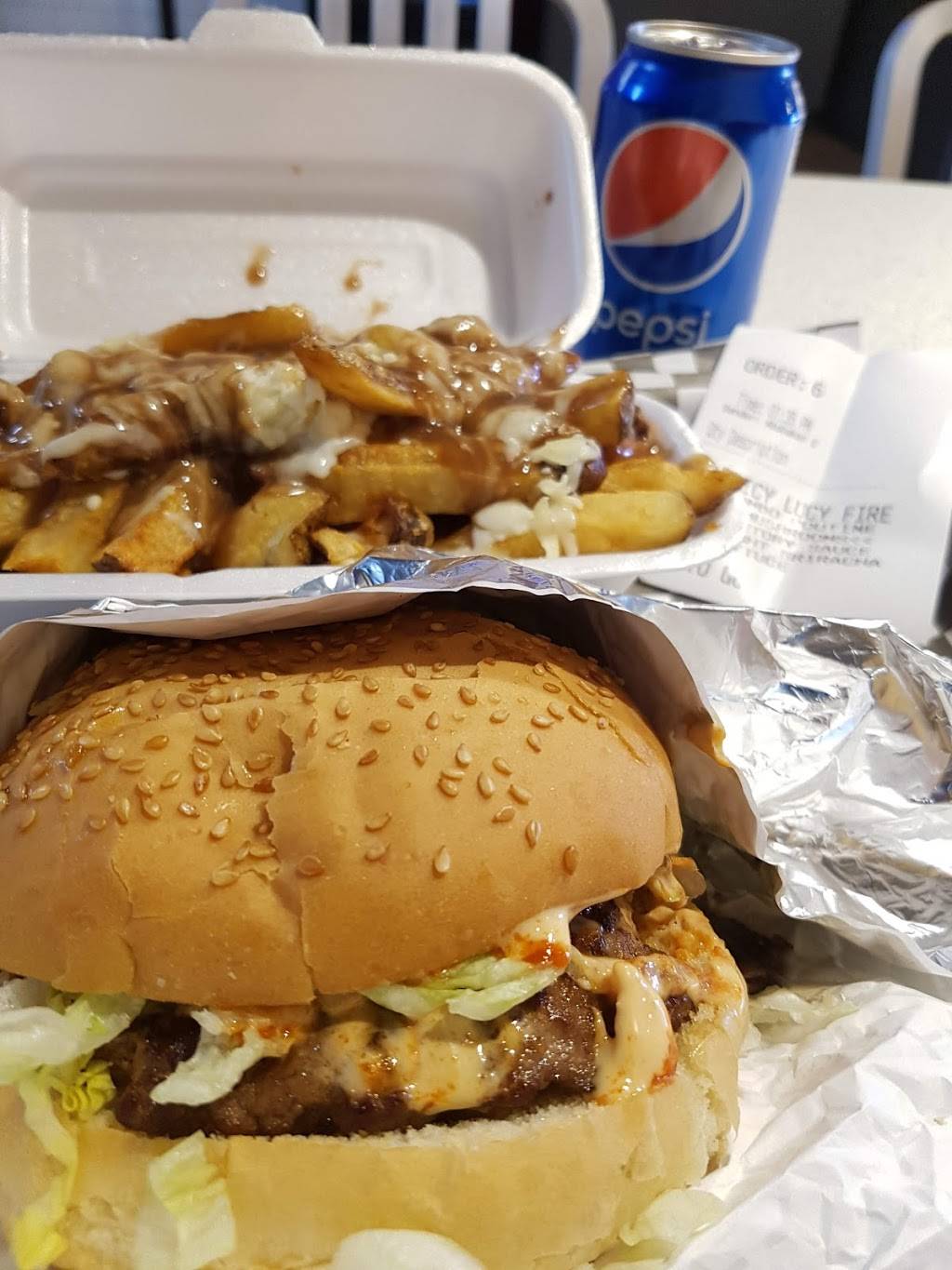 Burger Factory Milton | restaurant | 265 Main St E, Milton, ON L9T 1P1, Canada | 9058789898 OR +1 905-878-9898