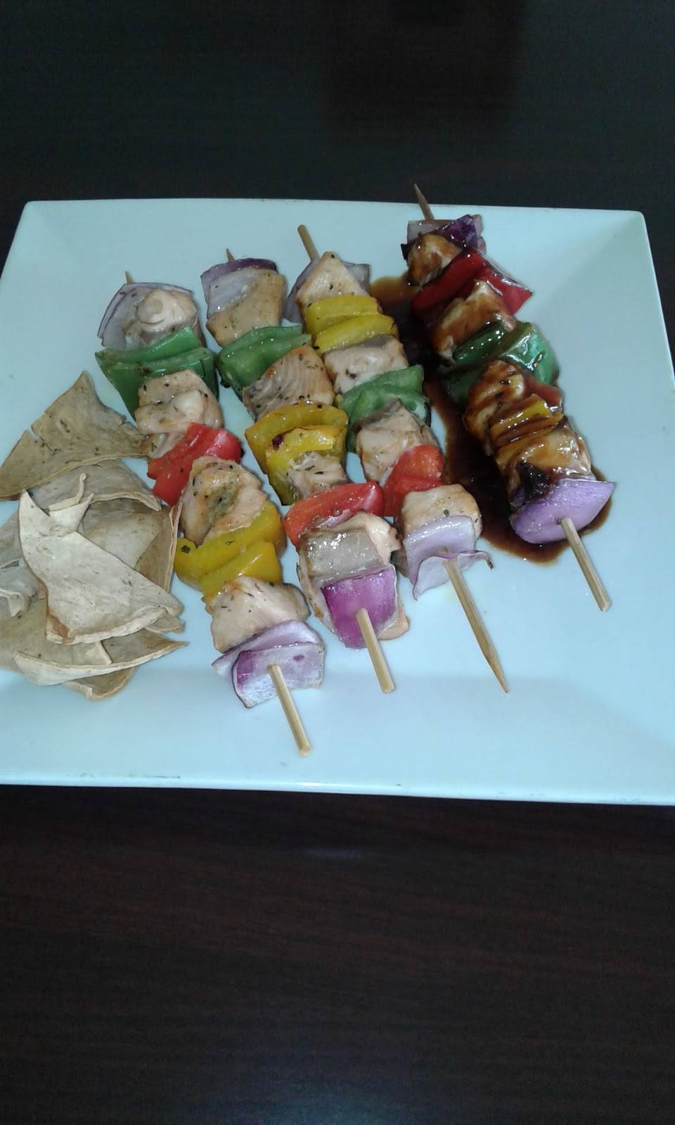 La Casa del Salmón Otay | restaurant | Bulevar Lázaro Cárdenas 2502-2, Maestros Universitarios, 22457 Tijuana, B.C., Mexico | 016646470783 OR +52 664 647 0783