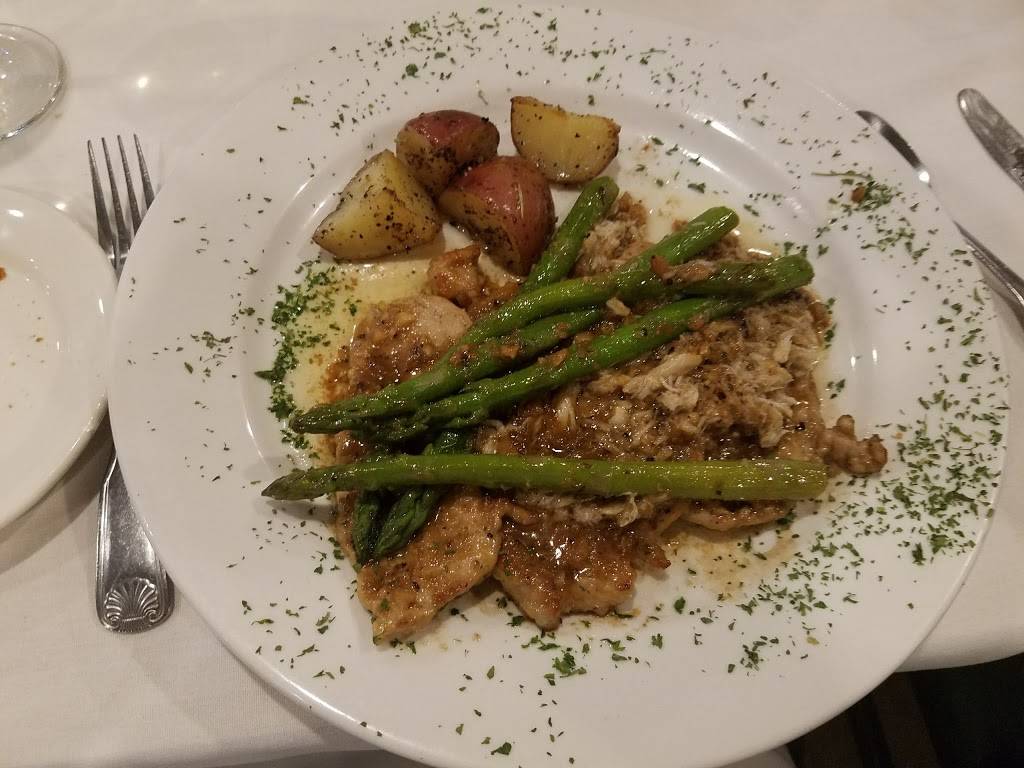 Magdys Restaurant | restaurant | 2026 S 3rd St, Terre Haute, IN 47802, USA | 8122385500 OR +1 812-238-5500