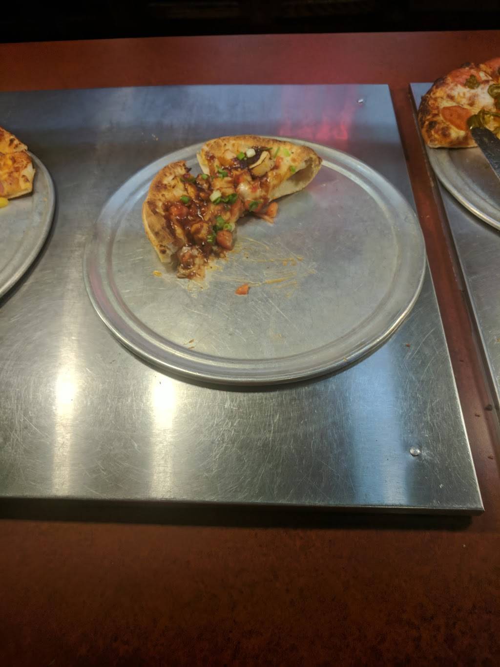 Round Table Pizza | meal delivery | 11095 Warner Ave, Fountain Valley, CA 92708, USA | 7148390276 OR +1 714-839-0276