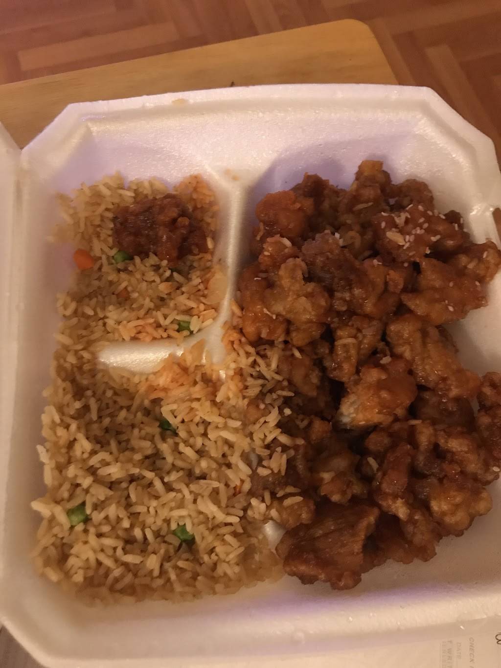Lotus Chinese Cuisine II | meal takeaway | C, 4100 Carmel Rd, Charlotte, NC 28226, USA | 7045438868 OR +1 704-543-8868