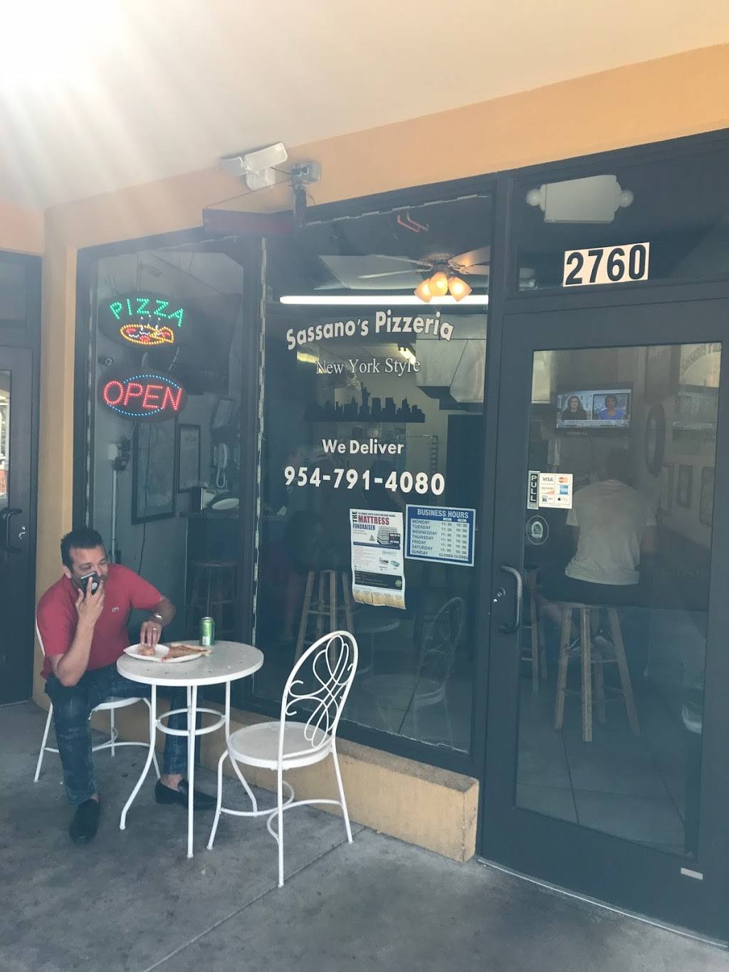 Sassanos Pizza | restaurant | 2760 Davie Blvd, Fort Lauderdale, FL 33312, USA | 9547914080 OR +1 954-791-4080