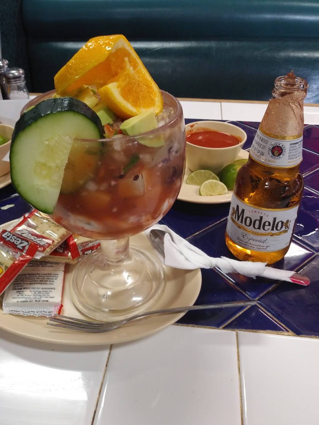 Mi Tierra Restaurant | restaurant | 11746 Victory Blvd, North Hollywood, CA 91606, USA | 8187559192 OR +1 818-755-9192