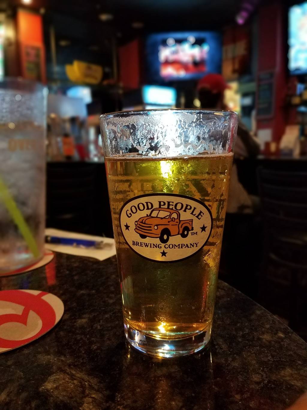 Overtime Grill & Bar | restaurant | 100 Frankfurt Cir, Birmingham, AL 35211, USA | 2052025674 OR +1 205-202-5674