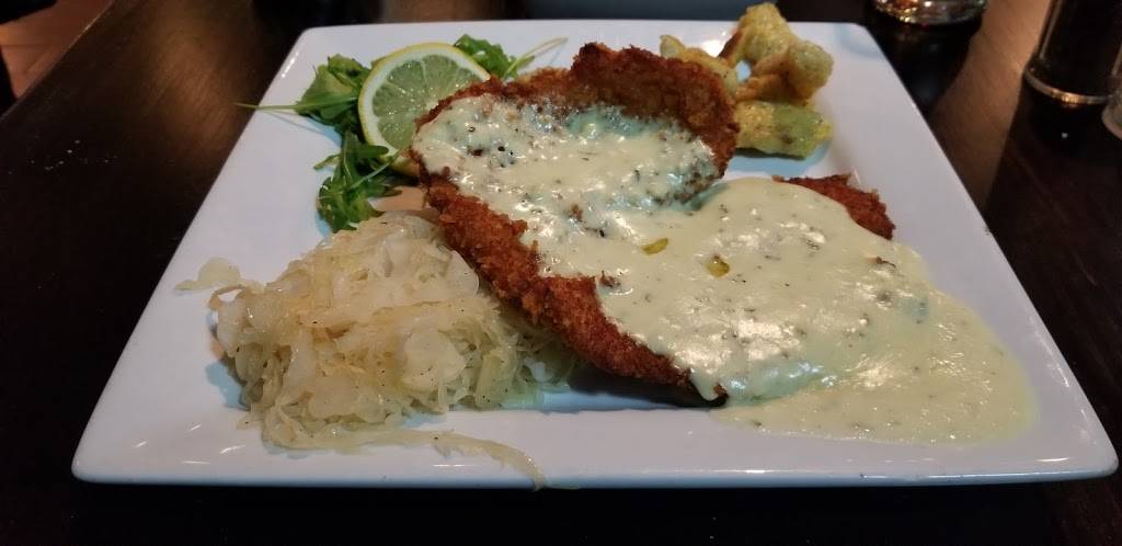 Schnitzel & Co | restaurant | 2763 Eggert Rd, Tonawanda, NY 14150, USA | 7168344404 OR +1 716-834-4404