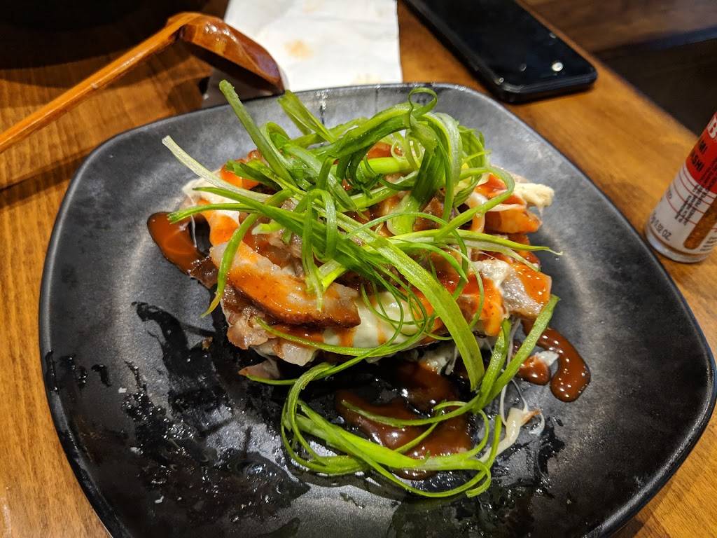 Marumen Ramen | restaurant | 21438 Epicerie Plaza, Sterling, VA 20164, USA | 7039569821 OR +1 703-956-9821